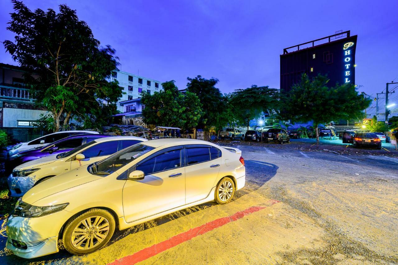 Pp@Hotel Rangsit Патхумтхани Экстерьер фото